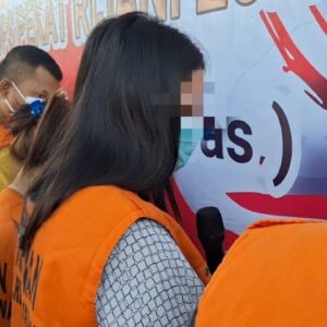 Ungkap Kasus Prostitusi, Polres Sumbawa Amankan 2 Mucikari