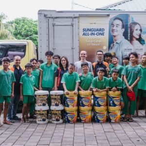 Avian Brands Peduli : Melukiskan Masa Depan Cerah Anak di NTB