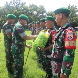 Cuti Lebaran, Dandim Sumbawa Ingatkan Anggota Hindari Pelanggaran Hukum di Perjalanan