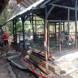 2 Unit Rumah Semi Permanen Hangus Terbakar Gegara Kompor Gas Bocor