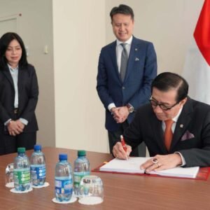 Menkumham Teken Traktat Internasional tentang Sumber Daya Genetik dan Pengetahuan Tradisional