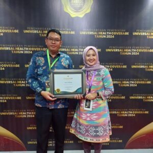 Cakupan Kepesertaan JKN-KIS 98 Persen, Sumbawa Dapat UHC Award 2024