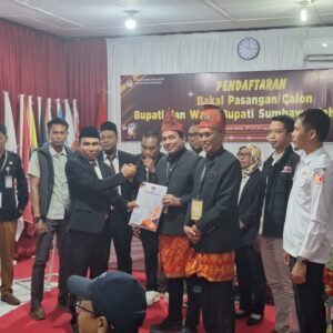 Berkas Pendaftaran Pilkada Rafiq – Sahril Lengkap