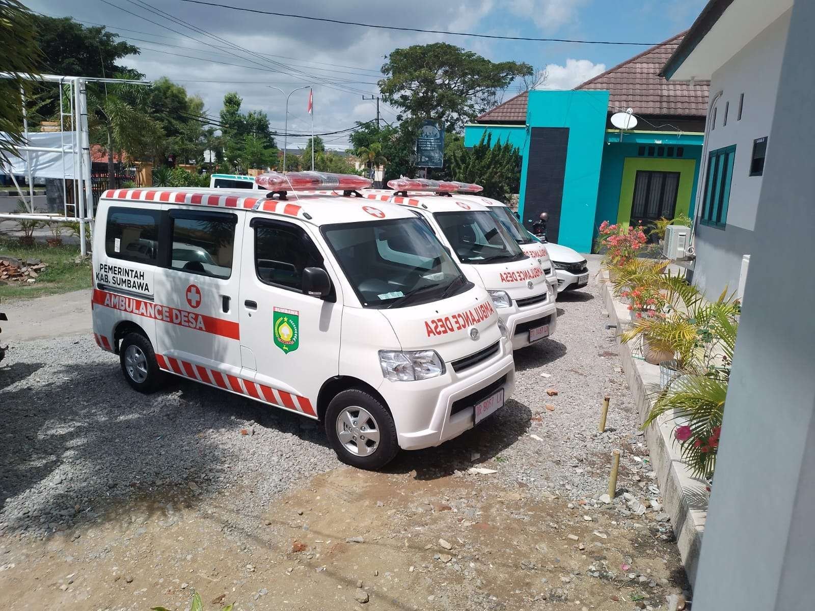 Pemda Sumbawa Tuntaskan Pengadaan 3 Unit Ambulan Tahun 2024