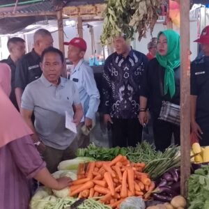 Pedagang Pasar Seketeng Doakan Haji Firin Jadi Wakil Gubernur NTB 2024