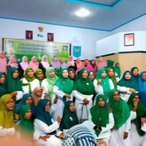 Muslimat dan Sekretaris NWDI Kabupaten Bima Pastikan Dukungan untuk Rohmi – Firin