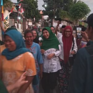 Rohmi Obati Rindu Warga Karang Cemes Pada Cucu Syaikh Zainuddin