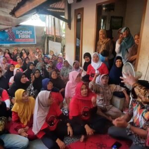 Blusukan di Kampung Ranca Lotim, Firin Ingin UMKM hingga Bakulan Dapat Modal Usaha