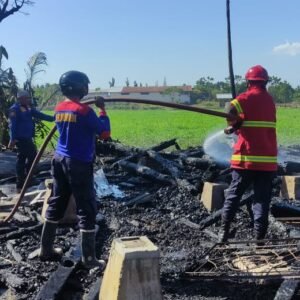 Akibat Kompor Gas, 1 Unit Rumah di Desa Pelat Hangus Terbakar