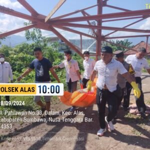 Warga Alas Temukan Mayat di Bawah Tower