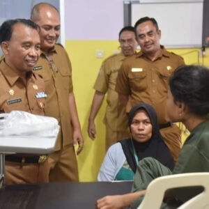 Pjs. Bupati Pastikan Pelayanan di RSUD Sumbawa Berjalan Baik