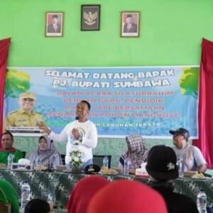 Pjs. Bupati Sumbawa Jalin Silaturrahmi dengan Korwil dan Kepala Sekolah Se-Kecamatan Lape