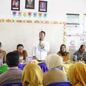 Dorong Potensi Ekonomi Pesisir, Pjs. Bupati Sumbawa Tinjau Kelompok Budidaya Lobster di Pulau Kaung