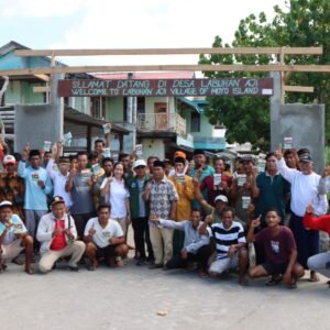 Warga Pulau Moyo dan Pulau Medang Dukung Rohmi – Firin