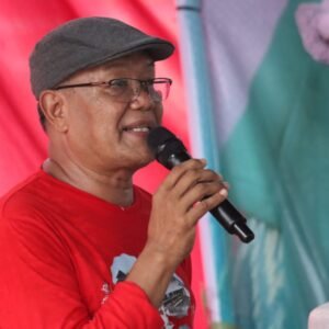 Budayawan Samawa Dukung Rohmi-Firin