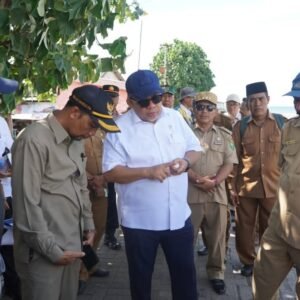 Tata Kawasan Pesisir Labuhan Sumbawa, Wamen Fahri Gelontorkan Dana 28 Milyar 