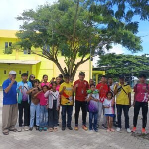 Ketua KONI Sumbawa Lepas Belasan Atlet Atletik Berlaga ke Dompu