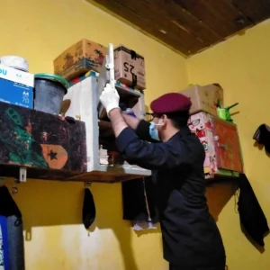 Cegah Barang Terlarang, Petugas Lapas Sumbawa Besar Geledah Blok Hunian Wabin