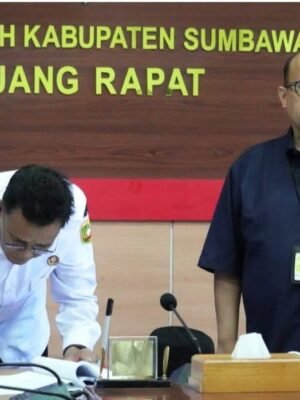 Bupati Sumbawa Tandatangai Perjanjian Kerjasama Optimalisasi Pemungutan Pajak Pusat dan Daerah