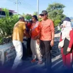 ASN Sumbawa Gotong Royong Siapkan Taman Samota Sambut STQH NTB