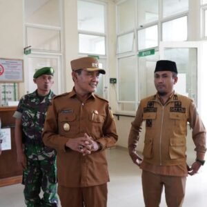 Wabup Sumbawa Pastikan Pelayanan di Puksemas Lenangguar Berjalan Optimal