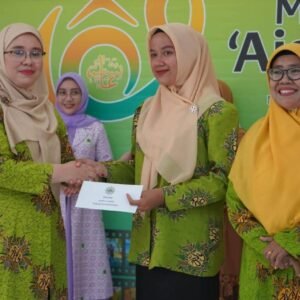 Peran Perempuan dalam Menjaga Ketahanan Pangan dan Martabat Keluarga