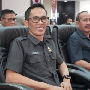 Fraksi PAN DPRD Sumbawa Apresiasi Langkah Bupati Sumbawa Atensi Pandangan Fraksi Terghadap RPJMD 2025 – 2029