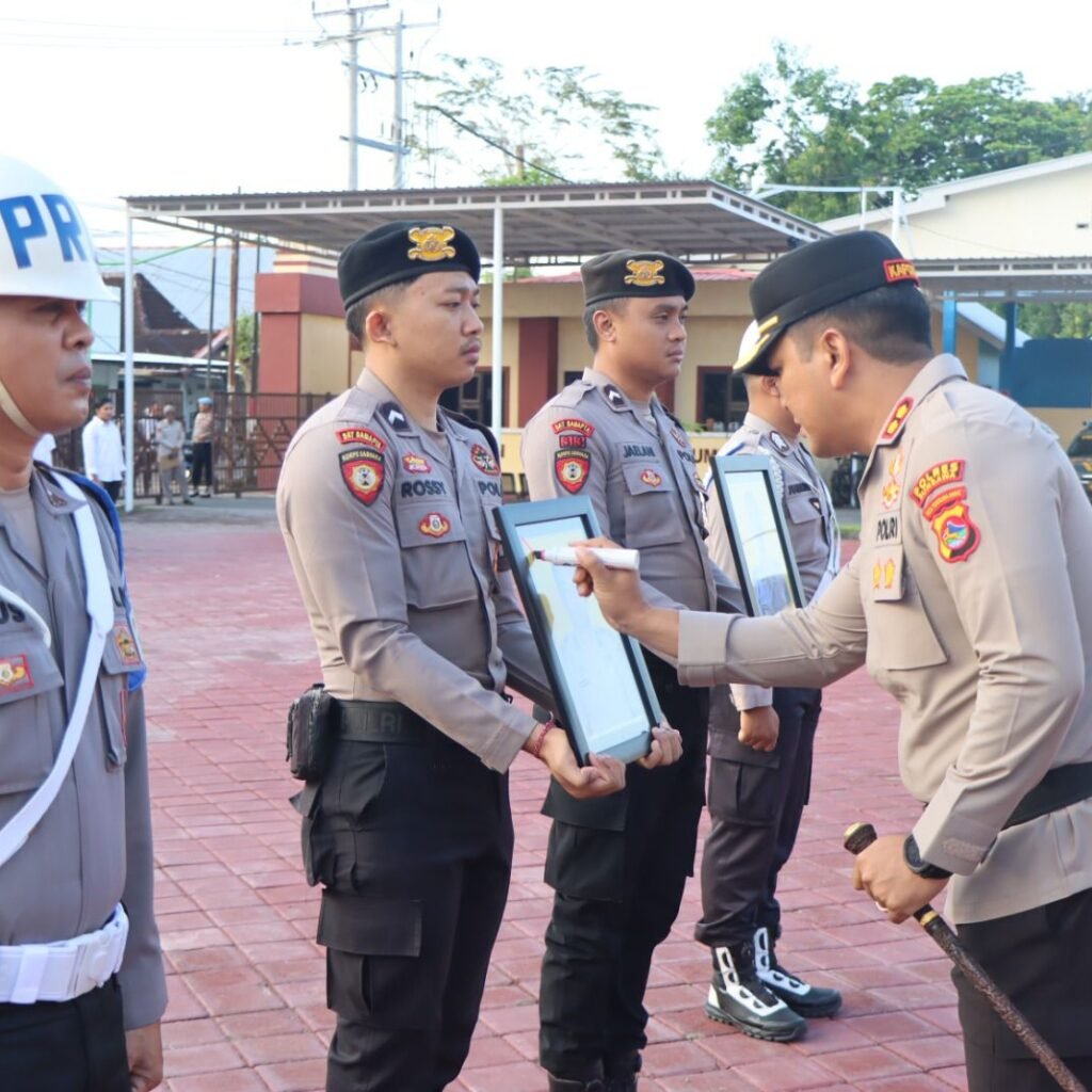 2 Anggota Polres Sumbawa Dipecat