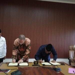 Bupati Sumbawa Teken MOU bersama PT Accelerated Value Indonesia