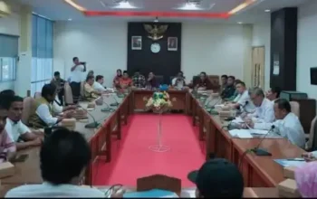 DPRD Sumbawa Bahas Pengawasan Usaha Ubur-Ubur di Teluk Santong