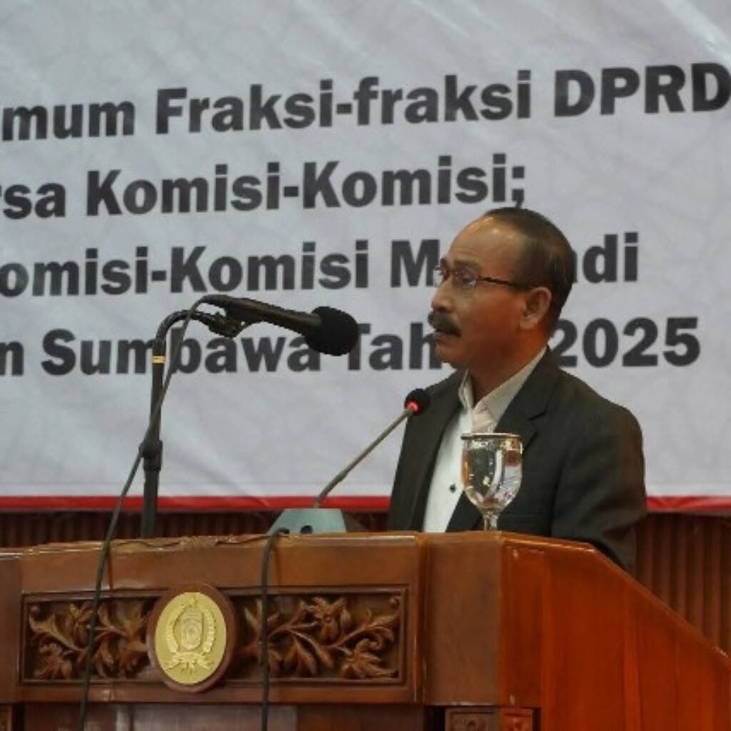 DPRD Sumbawa Sahkan Empat Ranperda Inisiatif Komisi IV