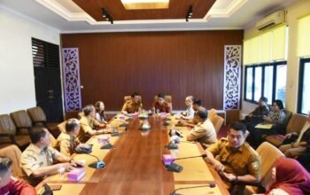 Bupati Sumbawa Rakor Peningkatan Kualitas Permukiman Kumuh dan Sanitasi Rumah Bersama Dirjen PKP