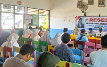 Serap Aspirasi Bidang Pendidikan, Taufik Diminta Perjuangkan Perbaikan Ruang Kelas