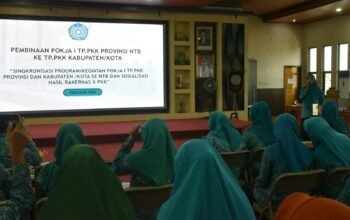 Kapasitas dan Karakter Kader PKK Sumbawa Diperkuat