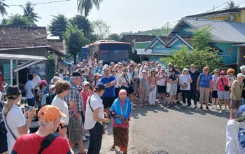 Pembukaan Tahun 2026, Ratusan Wisatawan Mancanegara Datang ke Sumbawa