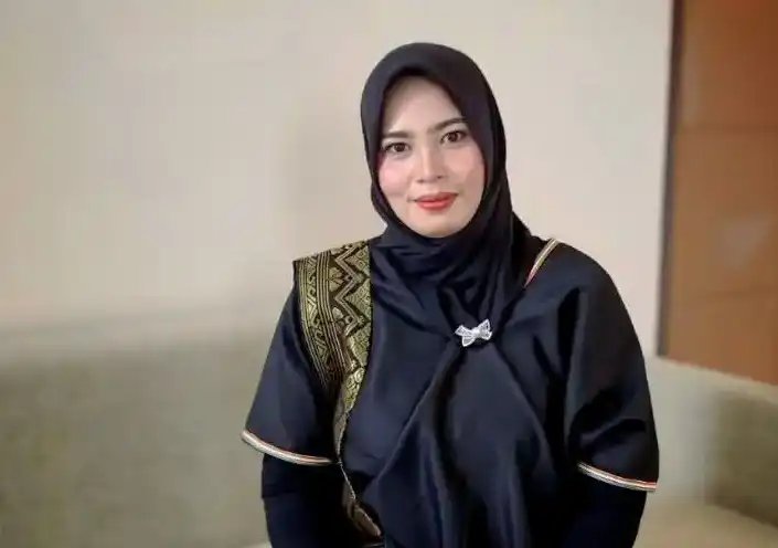 Dian Chandra Pradifta, pemilik Dian Adiva Cosmetic