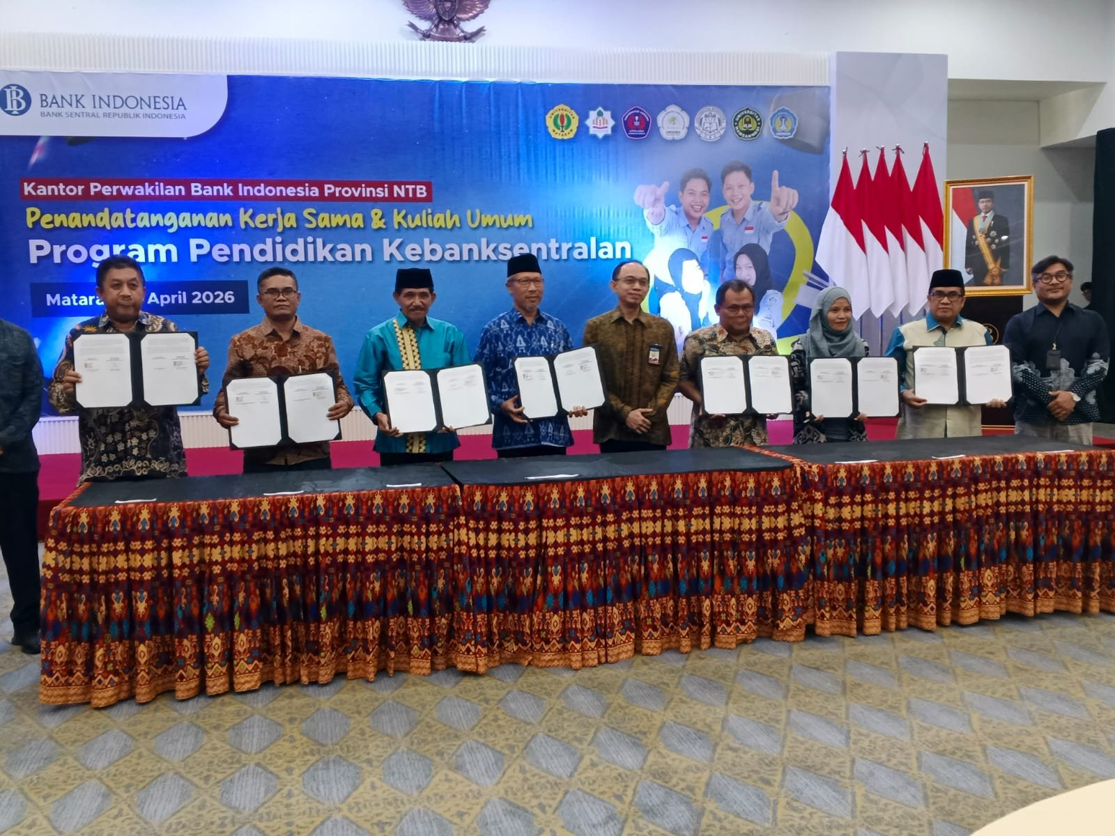IMG 20260409 WA0015 - UNSA Perkuat Jejaring Nasional, Rektor Teken Kerja Sama Penambahan Kuota Beasiswa BI NTB