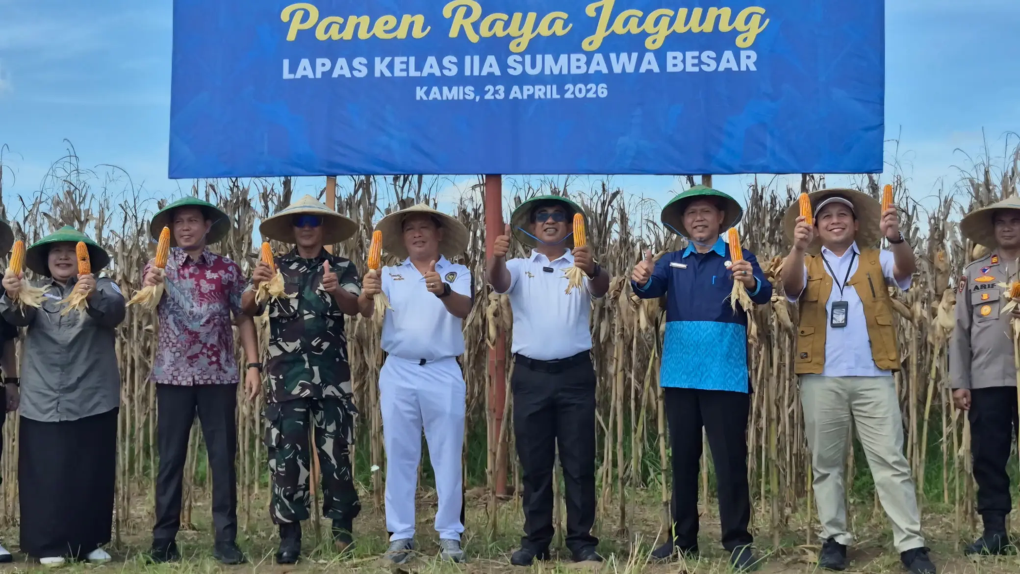 Dukung Ketahanan Pangan Nasional, Lapas Sumbawa Besar Panen Raya Jagung