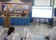 Dinas Kominfotiksandi Sumbawa Berikan Edukasi Bijak Bermedia Sosial di MPLS
