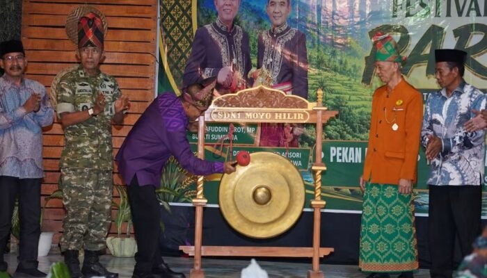 Wabup Sumbawa Dorong Tiap Kecamatan Punya Festival Budaya