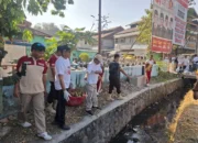 Wabup Ansori Pimpin Gerakan ASRI di Pasar Seketeng