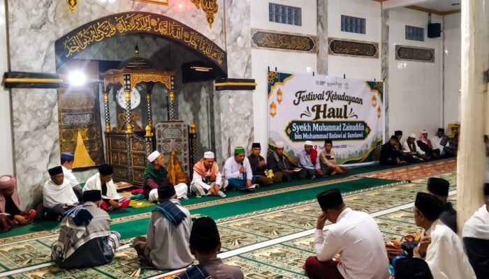 LAKPESDAM PCNU Sumbawa Sukses Gelar Haul Syeikh Zainuddin As-Sumbawi di Desa Tepal