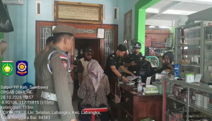 Tak Ada Celah Bagi Cukai Ilegal, Tim Gabungan Sumbawa Sisir Toko dan Kios di Dua Kecamatan